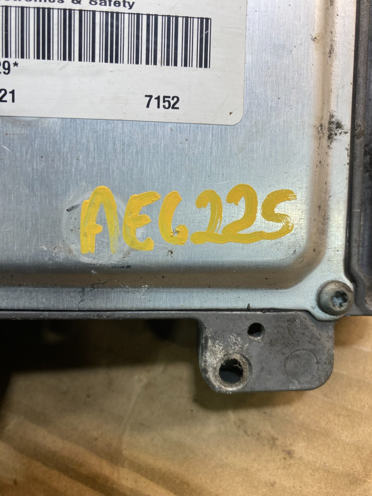 2007 Chevrolet Equinox Ecu Engine Control Module Unit Ecm 12613888 AE6225 DW3