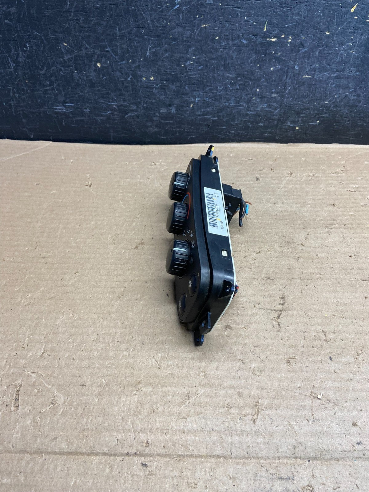 2002 to 2005 Dodge Ram Climate Control Hvac A/C Heater ah3946 DG2