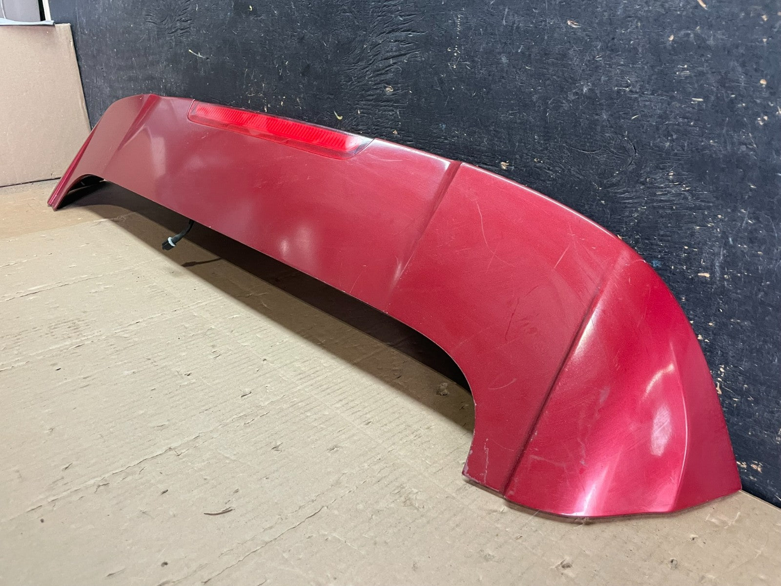 2016 to 2020 Kia Sorento Rear Spoiler Wing Brake Light OEM AA8902 DG2