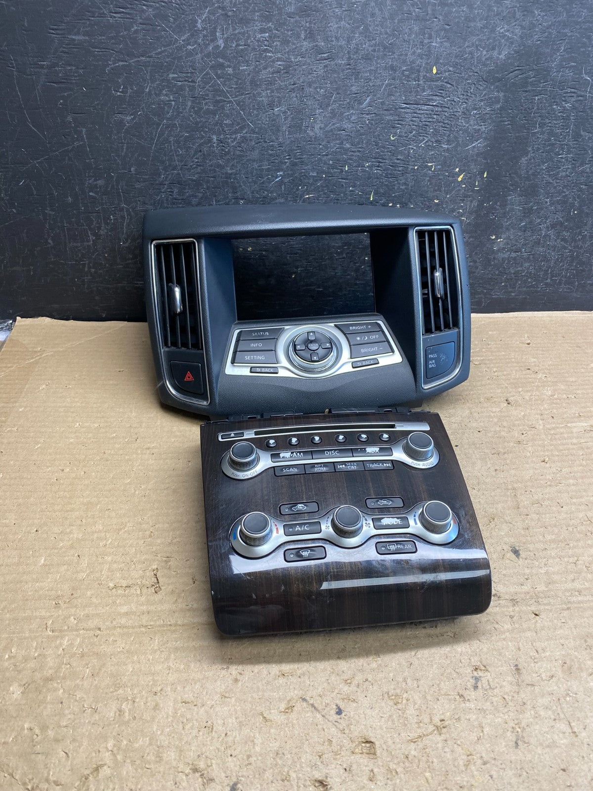 2009-2014 Nissan Maxima Radio Audio Panel Climate Control Bezel Trim ah5175 DG0