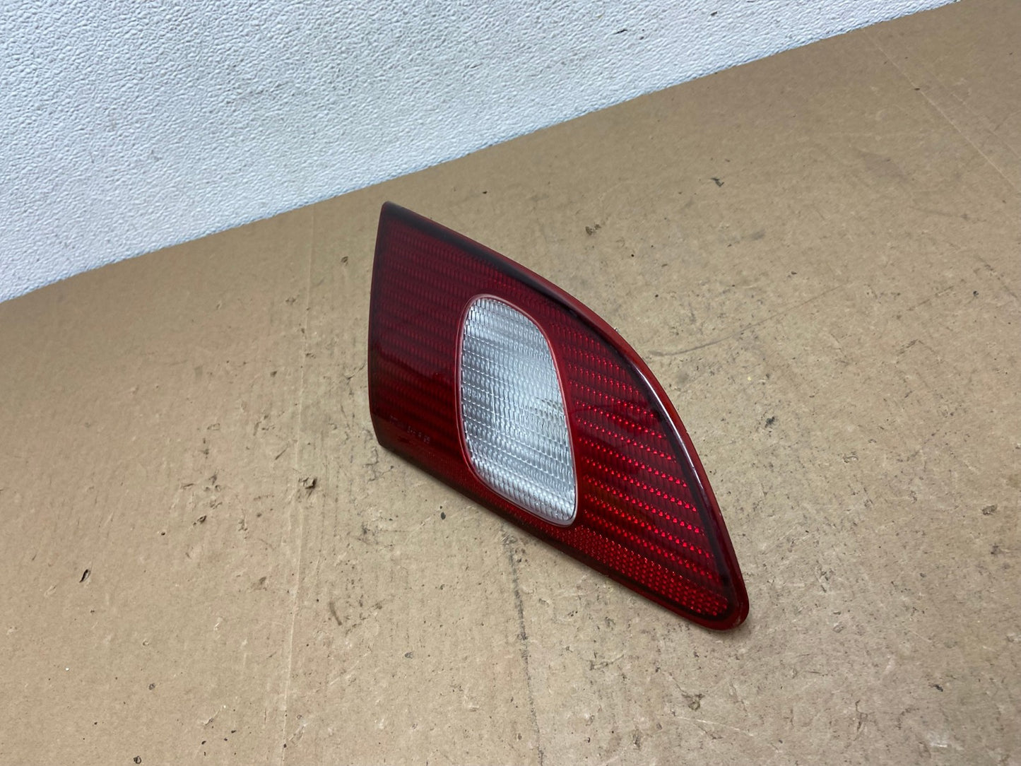 1998-2000 Toyota Corolla Left Driver LH Side Inner Tail light AC5917 LK1