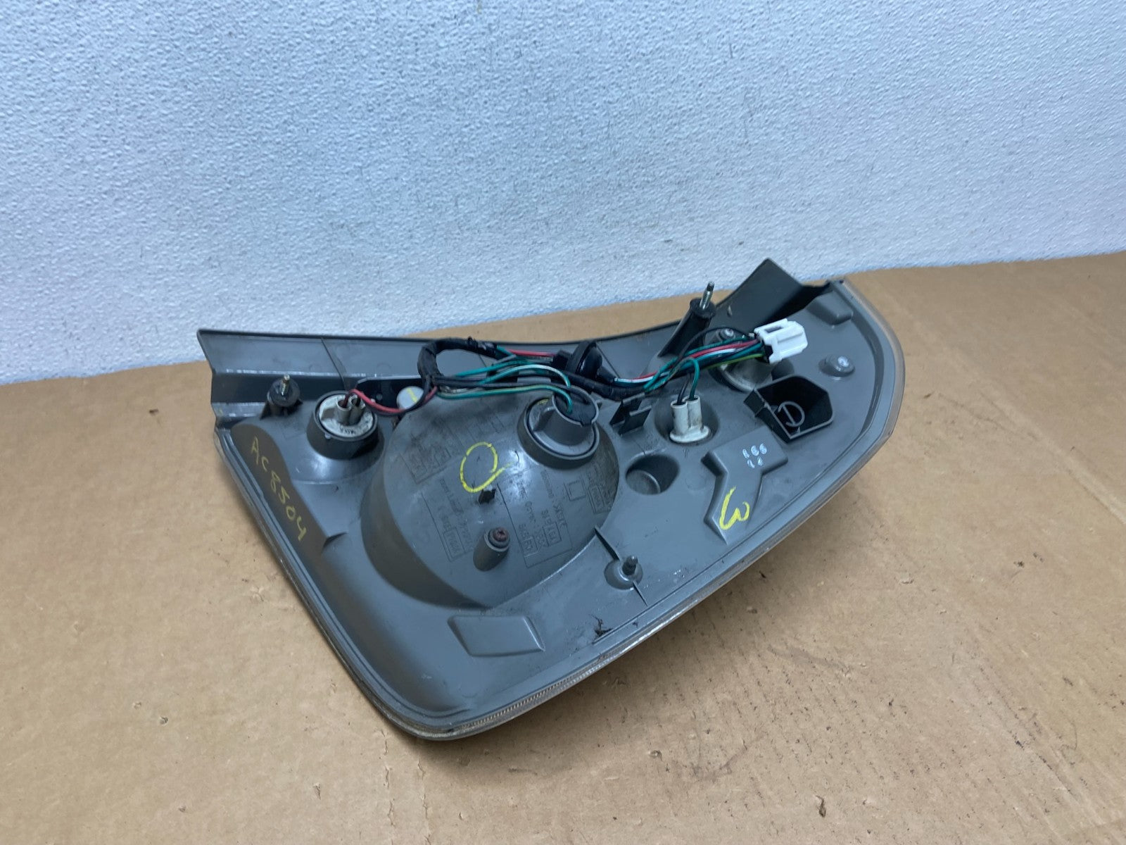 2005 to 2006 Nissan Altima Left Driver Side Tail Light AC8504 DW5