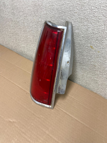 1984 to 1992 Lincoln Mark VII Driver Left Side Tail Light OEM AA5499 LK1