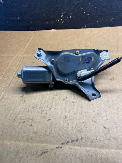 2006-2011 Toyota Yaris Hatchback Rear Wiper Windshield Motor ab3796 DG4