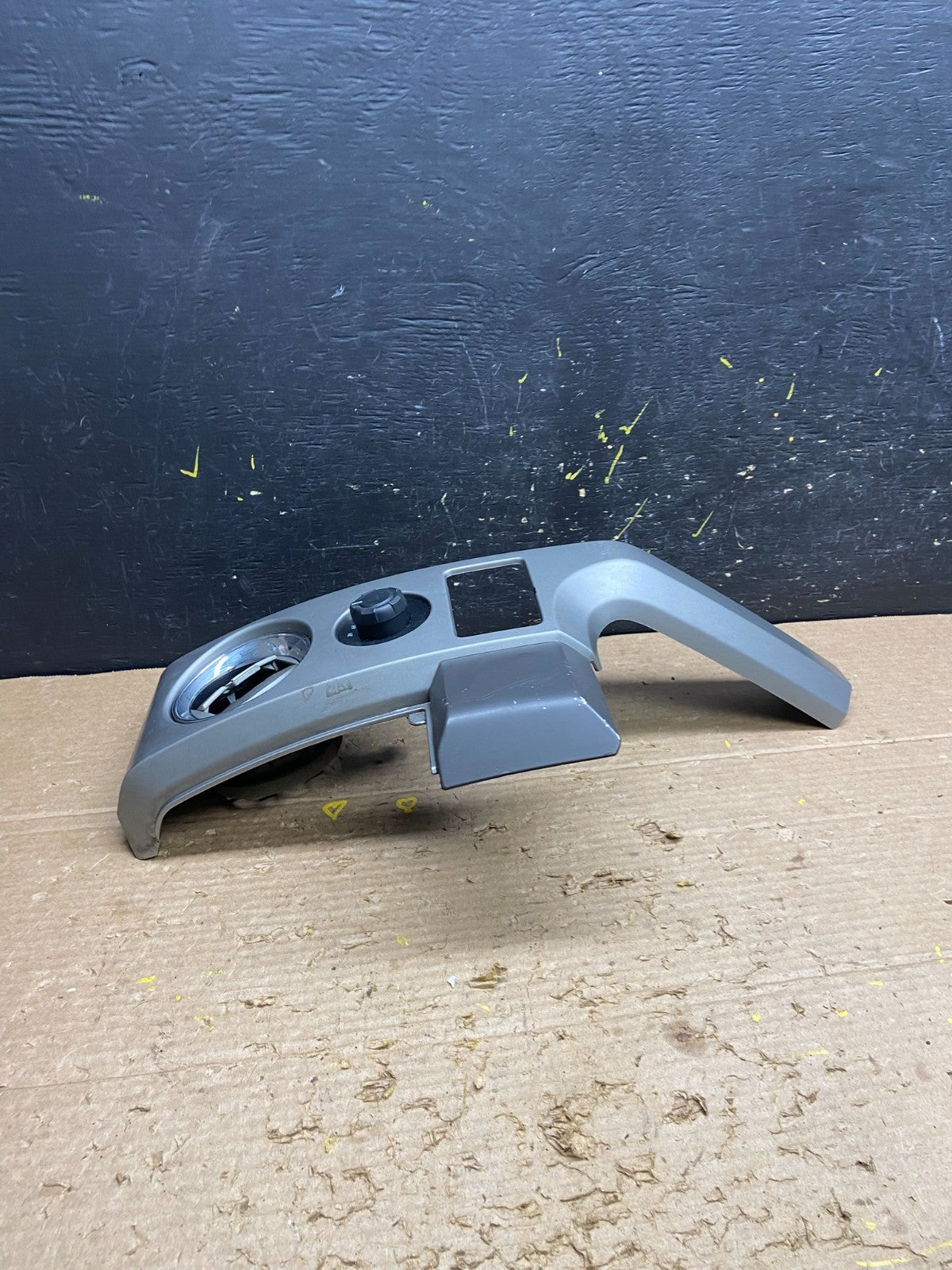 2009 2010 Ford F150 Center Left Dash Trim Bezel Air Vent OE w3416 DG3