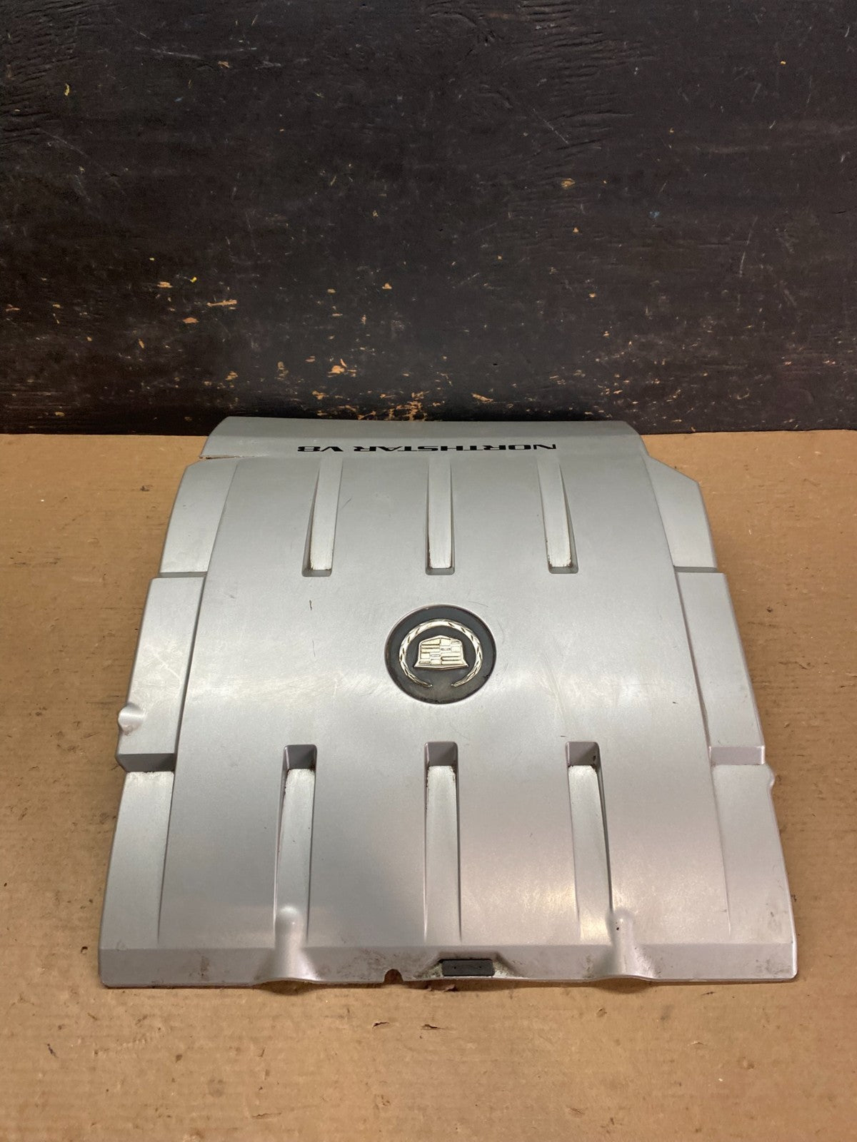 1997 to 2004 Cadillac Deville Seville Northstar Engine Motor Cover S1426 DG1
