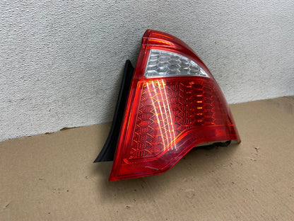 2010 2011 2012 Ford Fusion Right Passenger Side Tail Light AG6864 LK2