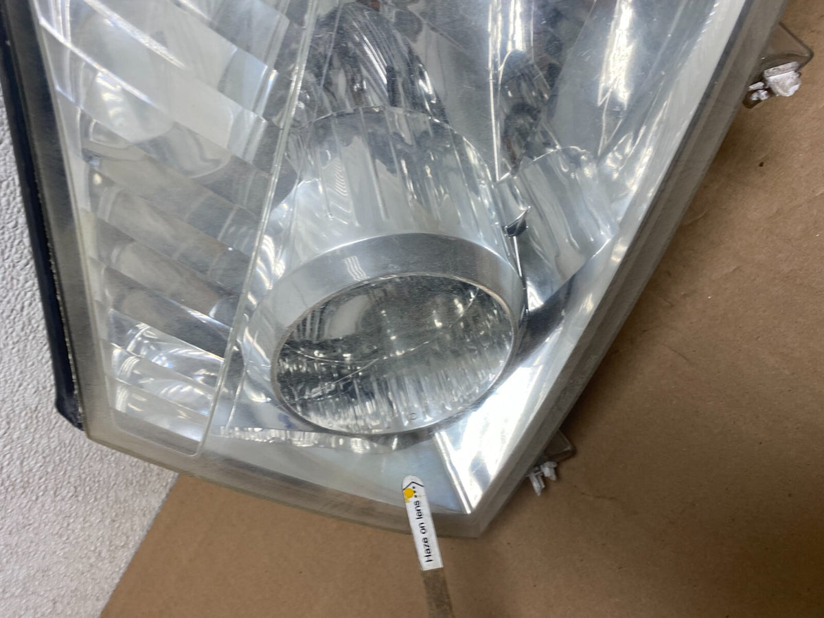 2004 to 2007 Nissan Armada Left Driver Lh Side Headlight Halogen M4621 DW4