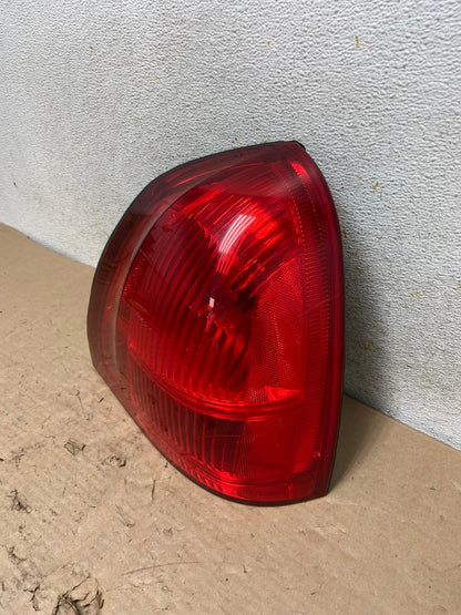 2003 to 2011 Lincoln Town Car Right Passenger Rh Tail Light AI1088 LK1