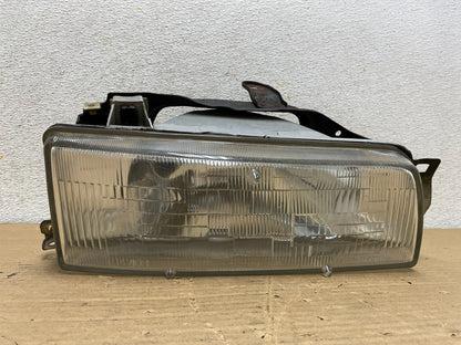 1988 to 1992 Toyota Corolla Wagon Right Passenger Side Headlight AH2307 PS0