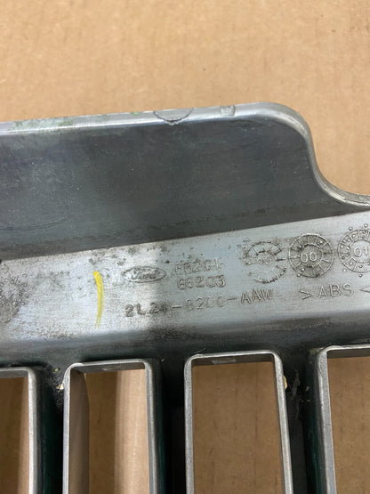 2002 to 2005 Mercury Mountaineer Front Upper Grill Grille Oem D5972 DG17