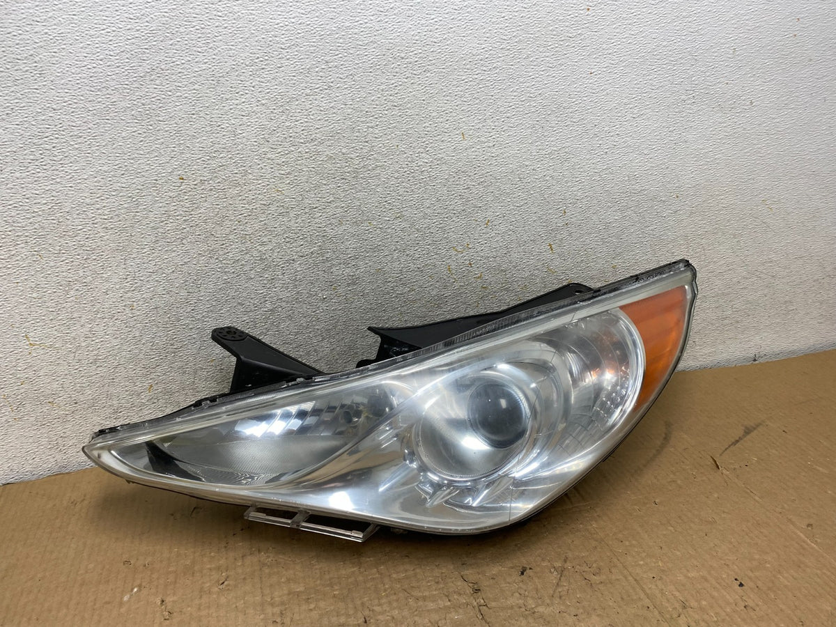 2011 - 2014 Hyundai Sonata Left Driver Lh Side Headlight Halogen AI8277 DW0