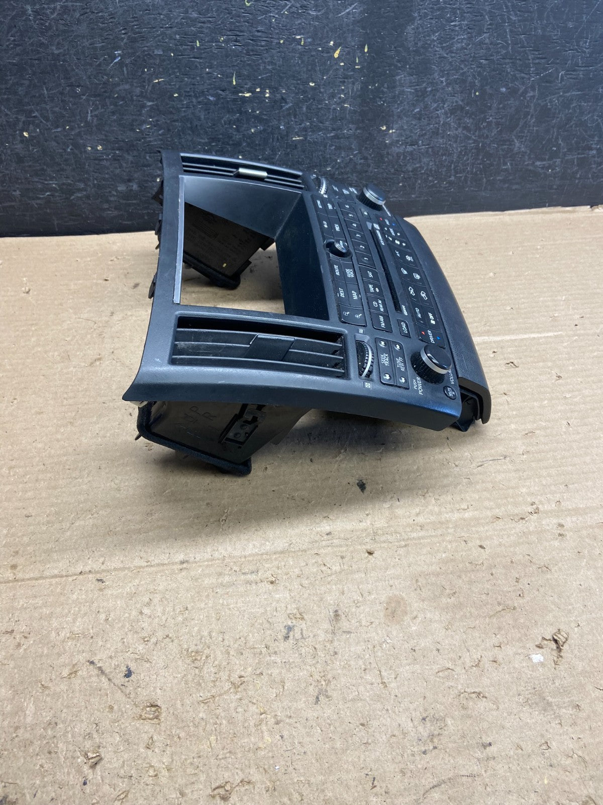 2003 - 2005 Infiniti FX35 Front Radio A/C Heater Climate Control Panel ah5461 DG1