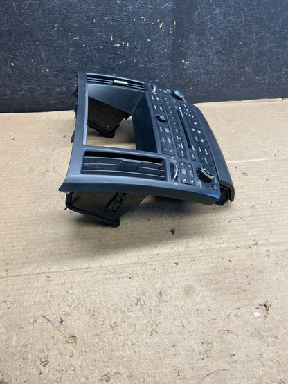2003 - 2005 Infiniti FX35 Front Radio A/C Heater Climate Control Panel ah5461 DG1