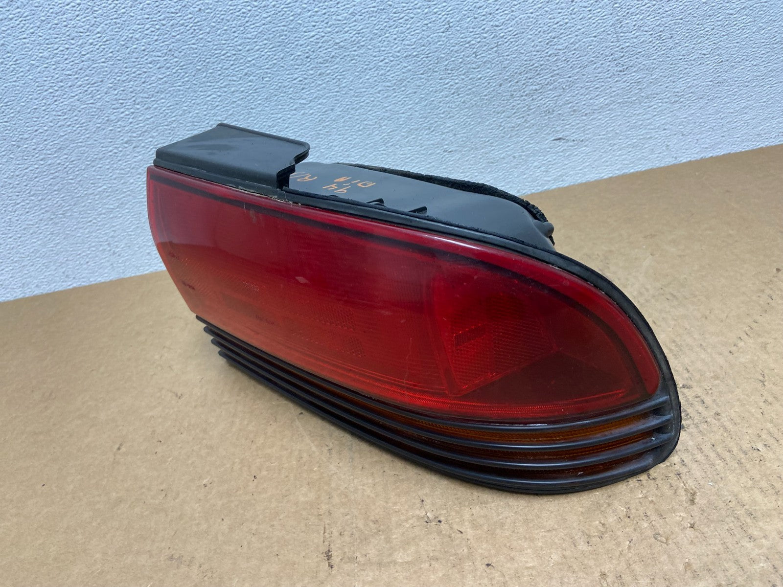 1994 to 1996 Mitsubishi Diamante Right Passenger Inner Tail Light AC2973 DG1