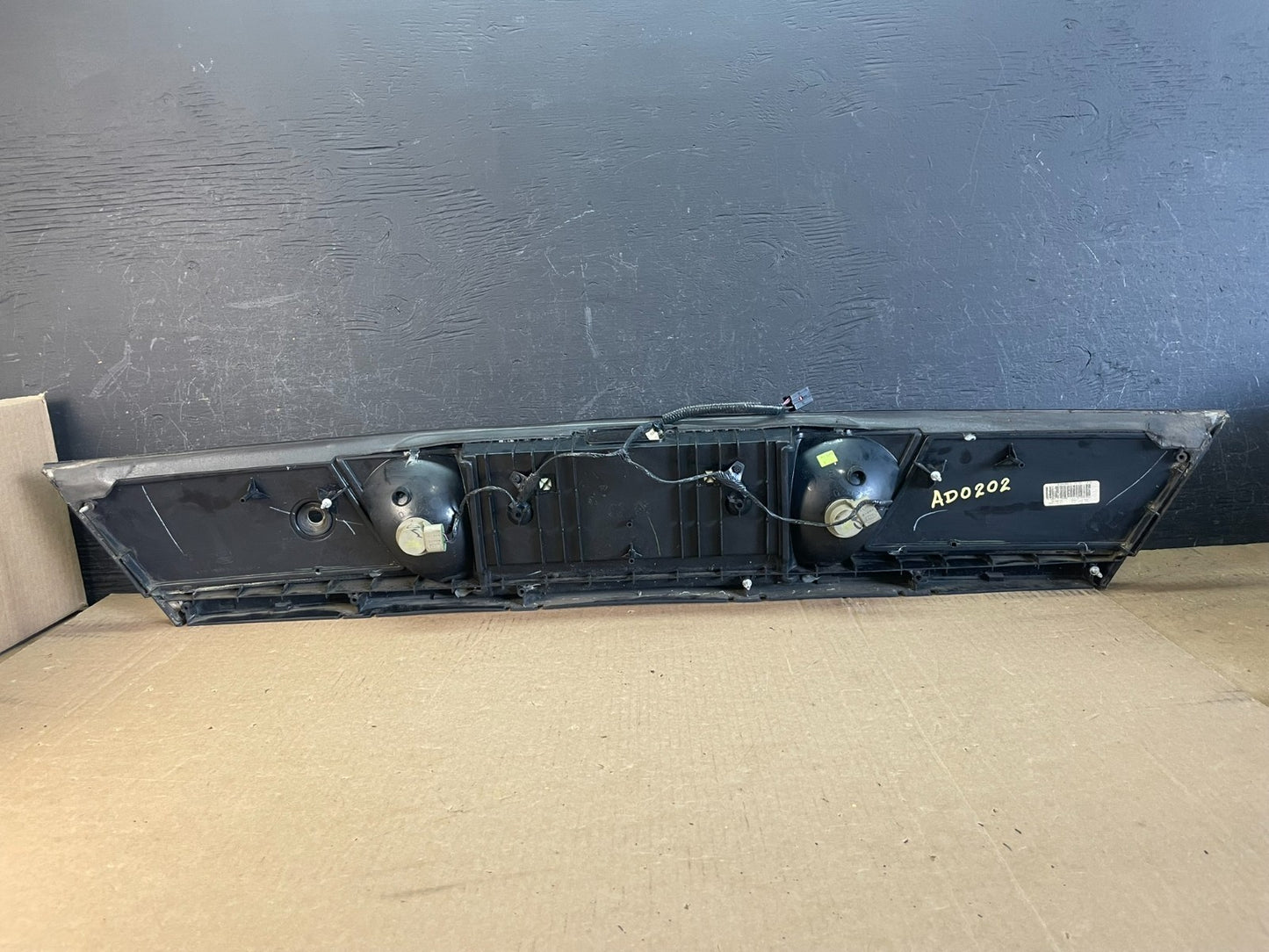 1998 - 2011 Ford Crown Victoria Trunk Rear Garnish License Plate Panel AD0202 DG3