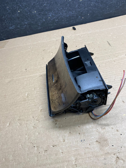 2007 2008 2009 Mercedes W211 E350 Center Console Ash Tray Compartment ag5224 DG3