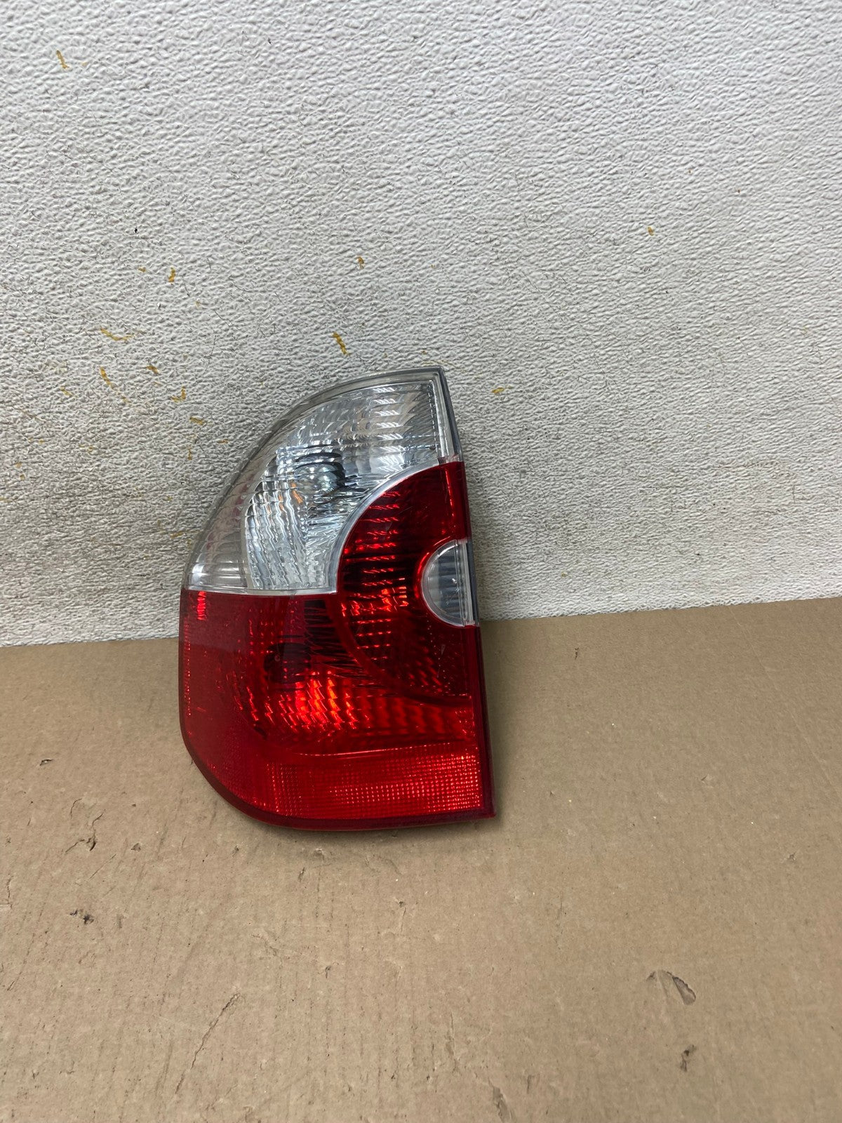 2004 2005 2006 Bmw X3 Left Driver Lh Side Tail Light AH6824 LK0