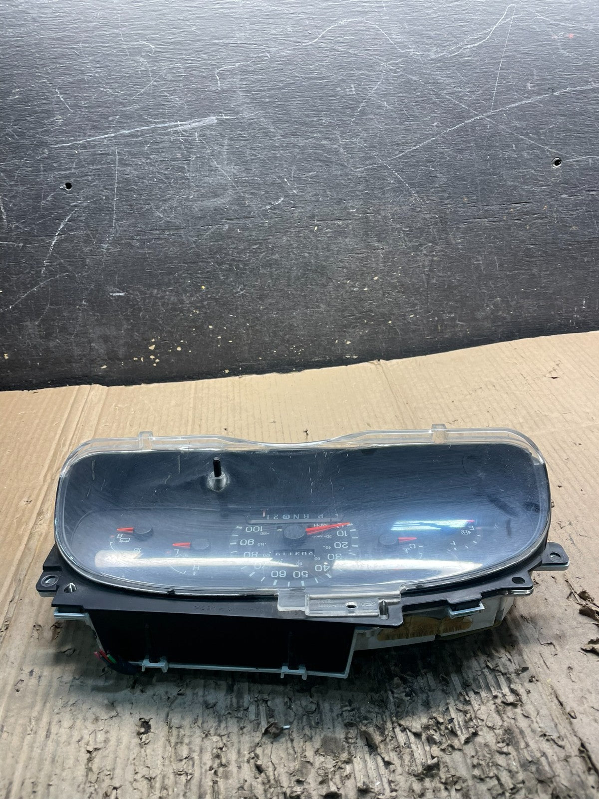 1997 to 2003 Ford E350 VAN Gauge Speedometer Cluster Oem x9848 DG3