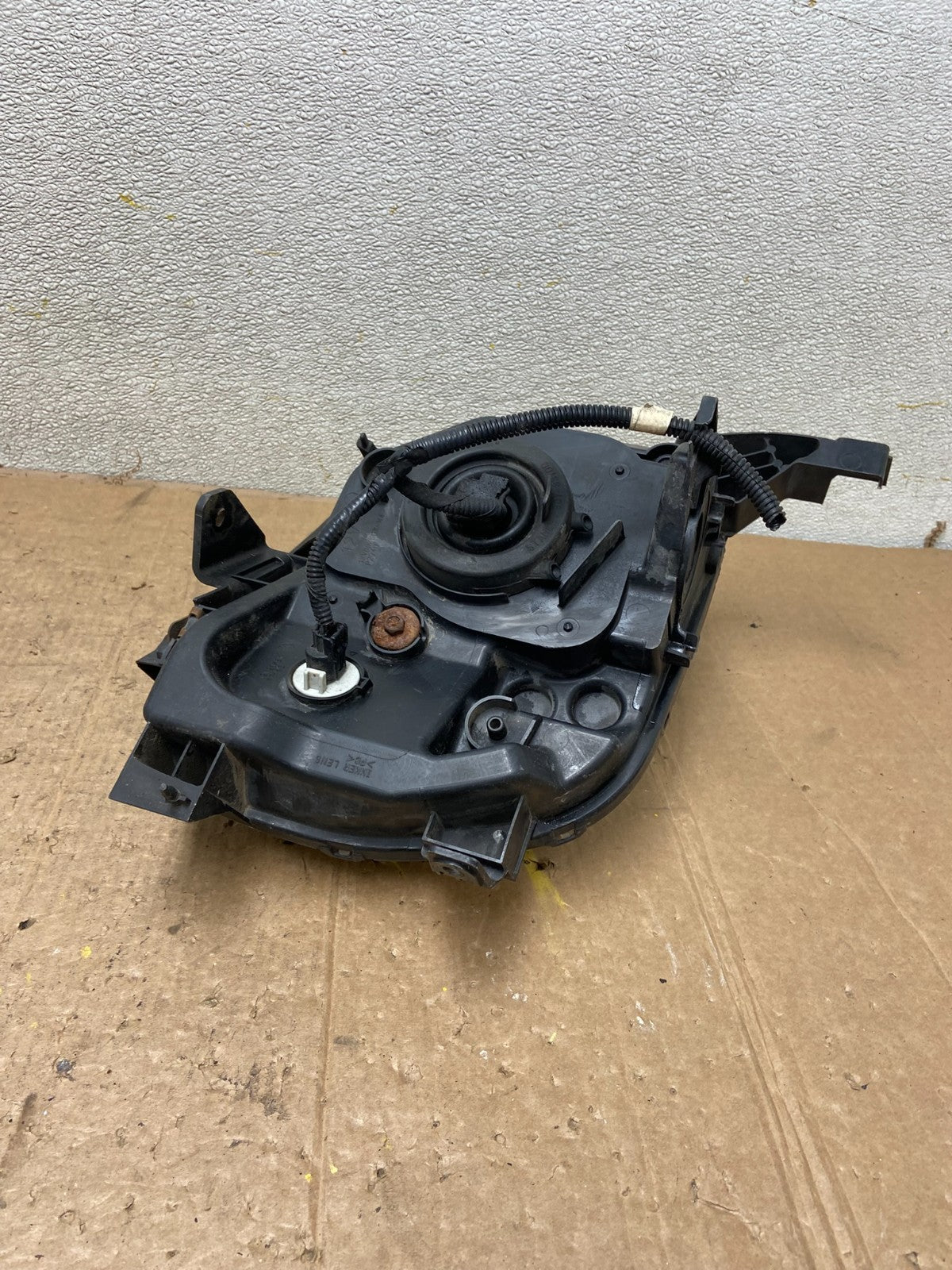 2003 to 2006 Honda Element Left Driver Lh Side Headlight AA3466 DW5