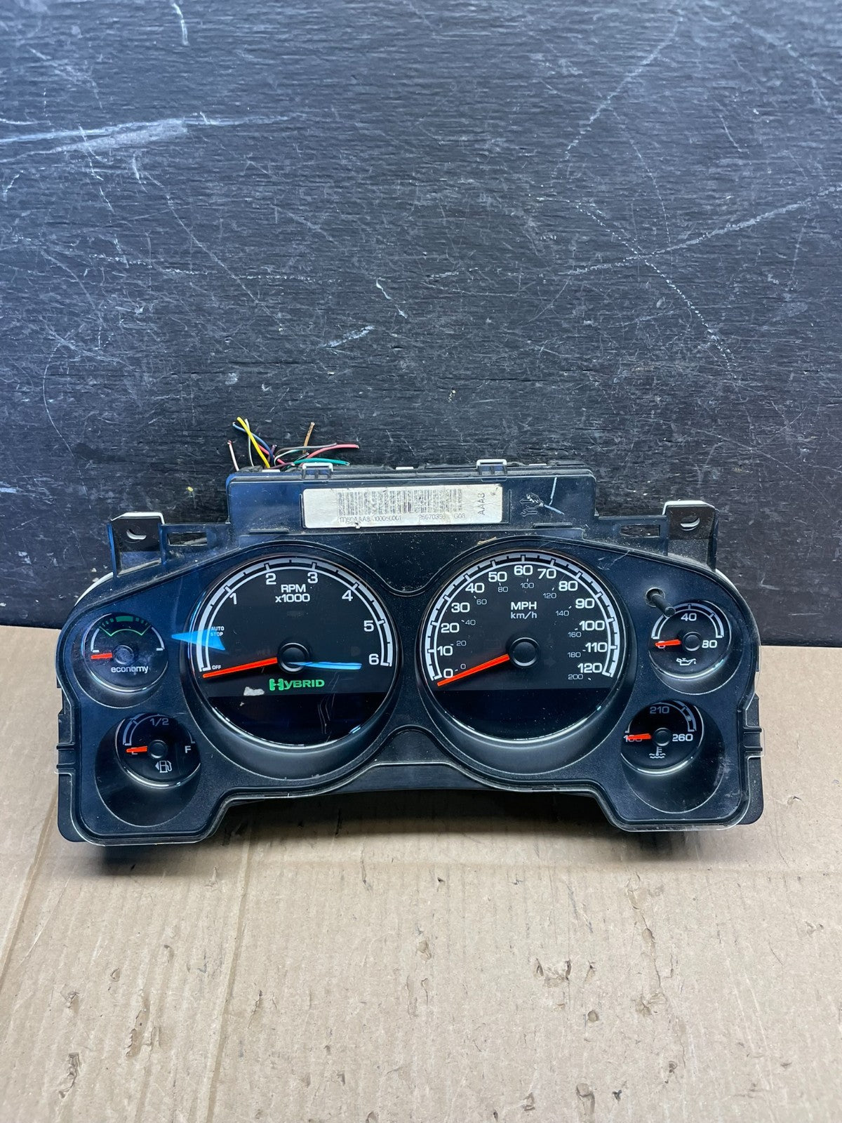 2008 to 2011 Chevrolet Tahoe Hybrid Cluster Gauge Speedometer ECM S2327 DG0