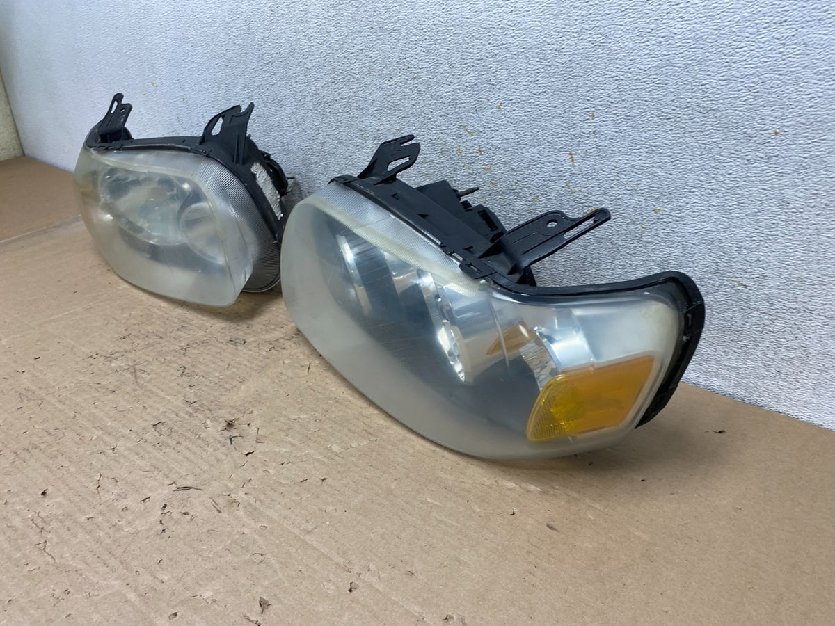 2005 - 2007 Ford Escape Headlights Left+Right Halogen AI0964 DW1