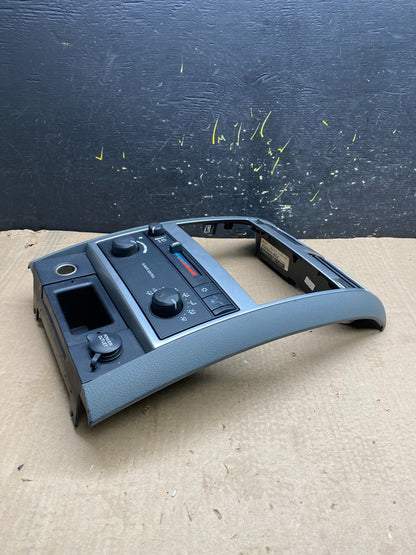 2005-2009 Dodge Durango Heat AC Climate Temperature Control Radio Bezel z0040 DG2