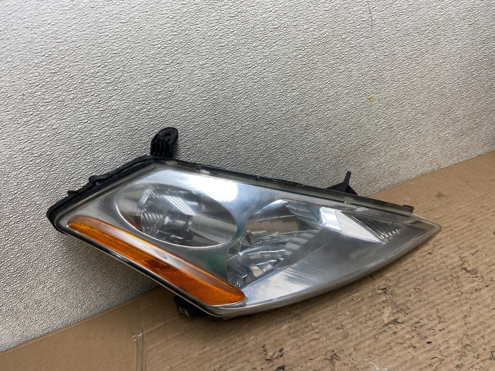 2003 to 2007 Nissan Murano Right Passenger RH Headlight Halogen AA9569 DW2