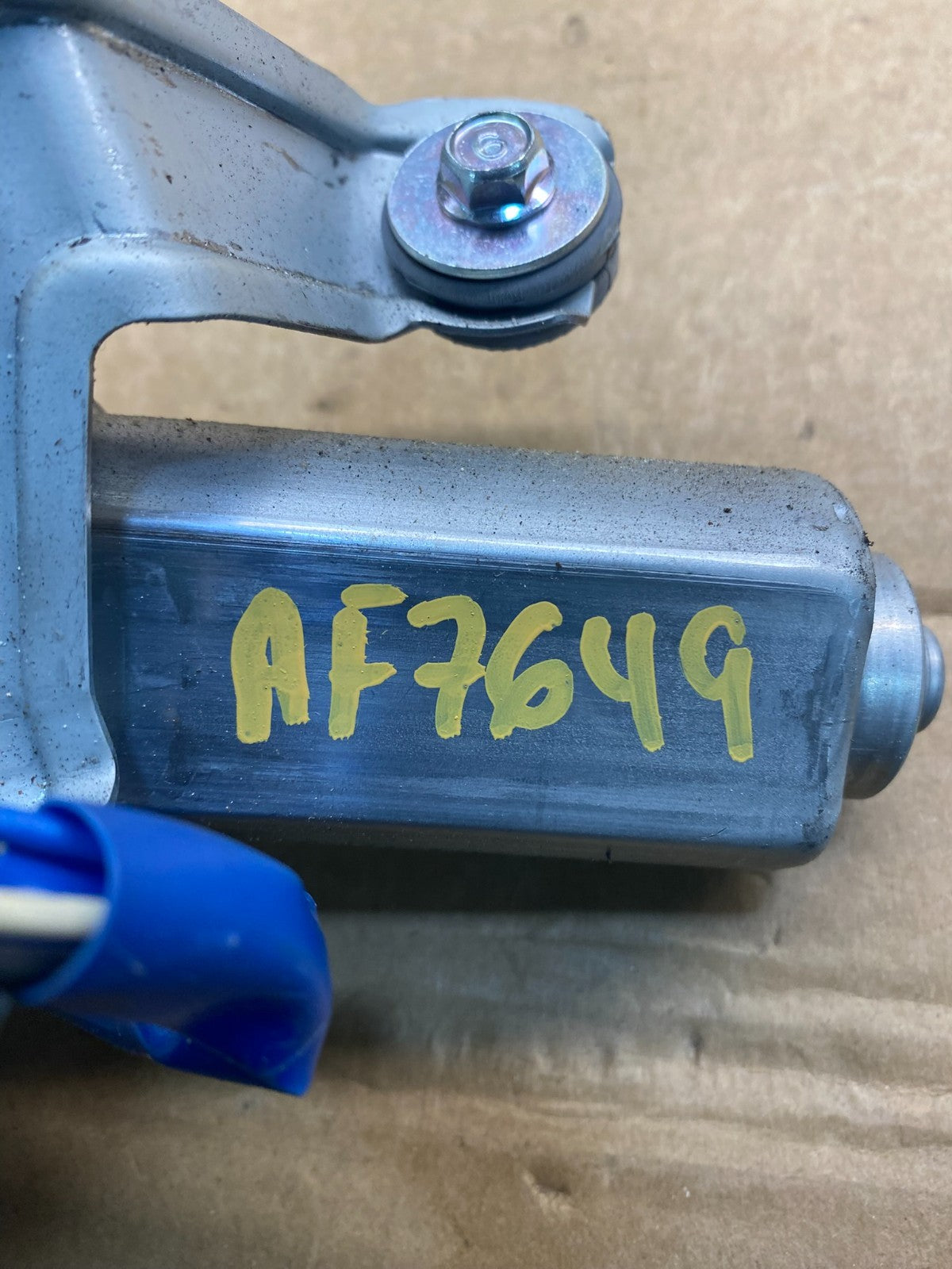 2011 - 2013 Kia Sorento Rear Glass Windshield Wiper Motor af7649 DG7