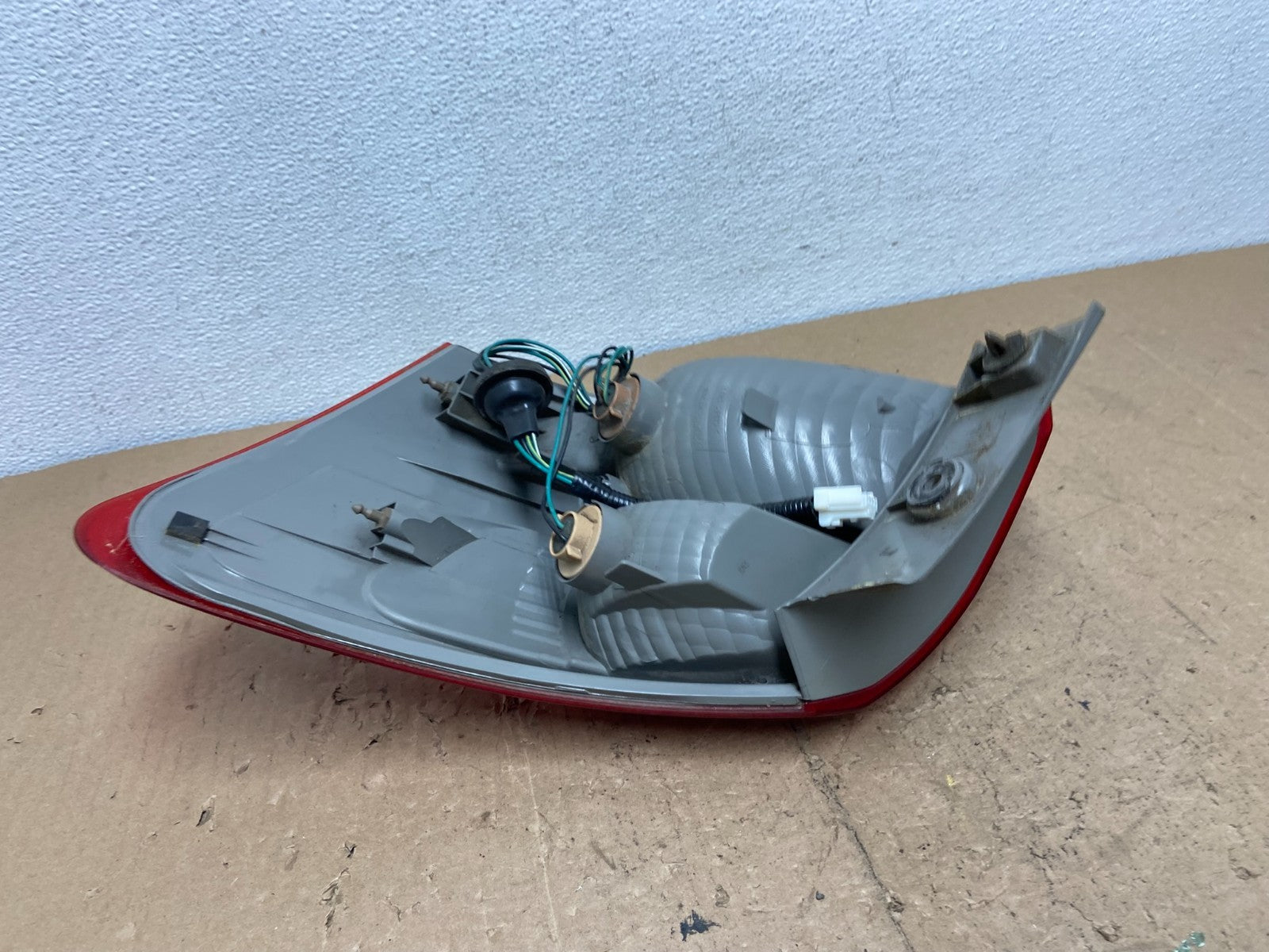 2008 to 2015 Nissan Rogue Left Driver Lh Side Tail Light AD2446 LK4