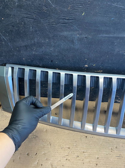 2005 2006 2007 Mercury Montego Front Upper Grill Grille Oem S3318 DG4