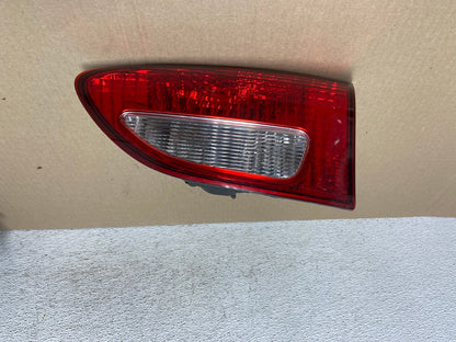 2006 2007 Subaru Tribeca B9 Right Passenger Side Tail Light Inner AE9405 LK0