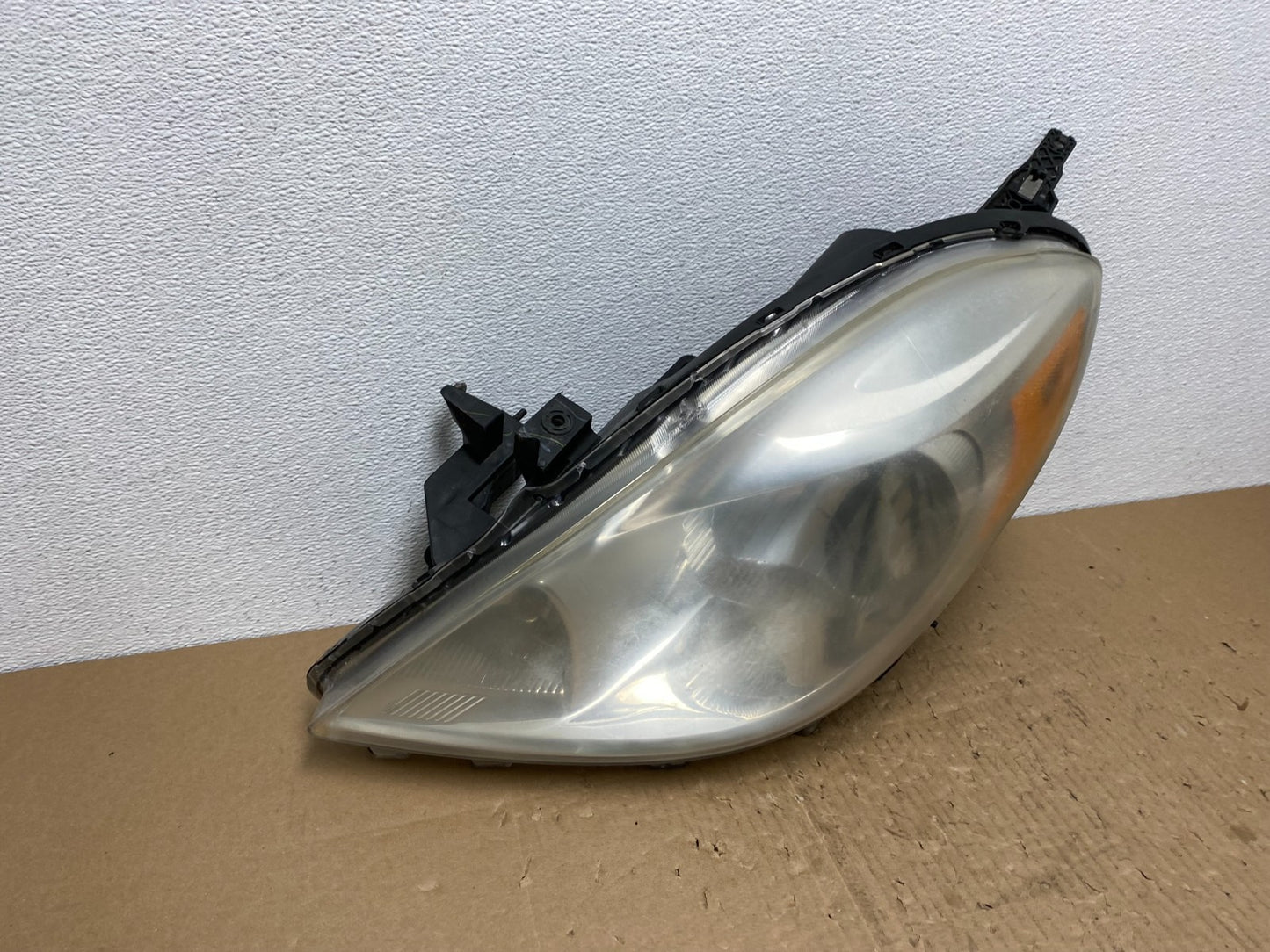 2012 2013 2014 Nissan Versa Sedan Headlight Left Driver LH AB6991 DW2