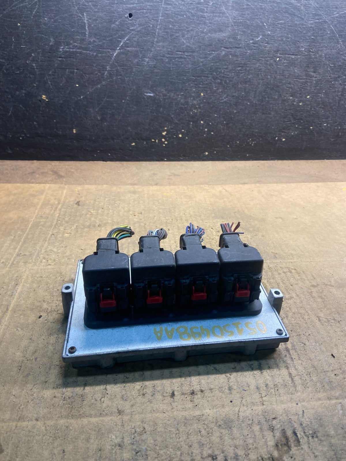 2010 Jeep Liberty Nitro 3.7L Engine Control Unit ECU ECM OEM Y3743 DG0