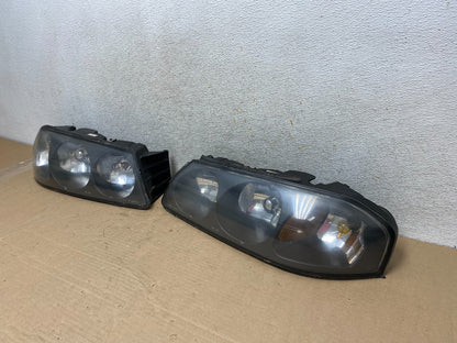 2000 to 2005 Chevrolet Impala Left+Right Set Headlights Halogen AH9380 DW1