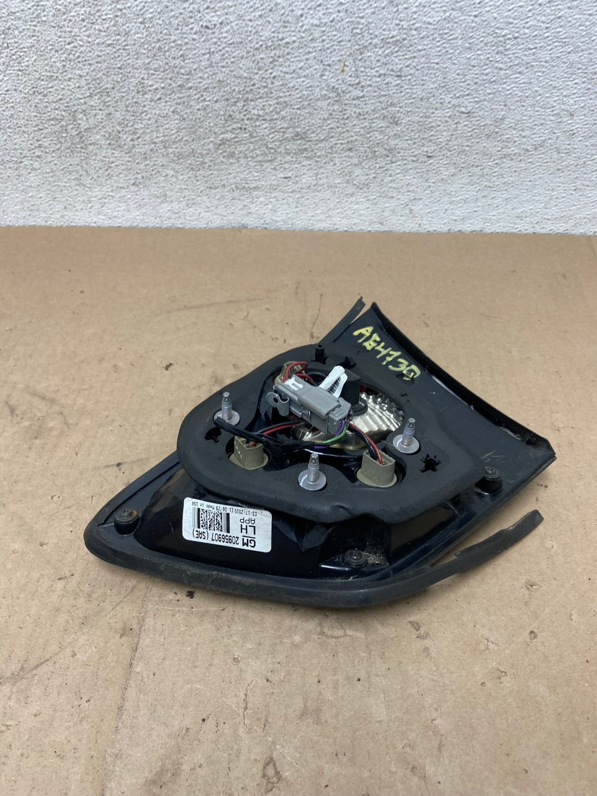 2013 to 2017 Chevrolet Traverse Left Driver LH Inner Tail Light AG4730 LK4