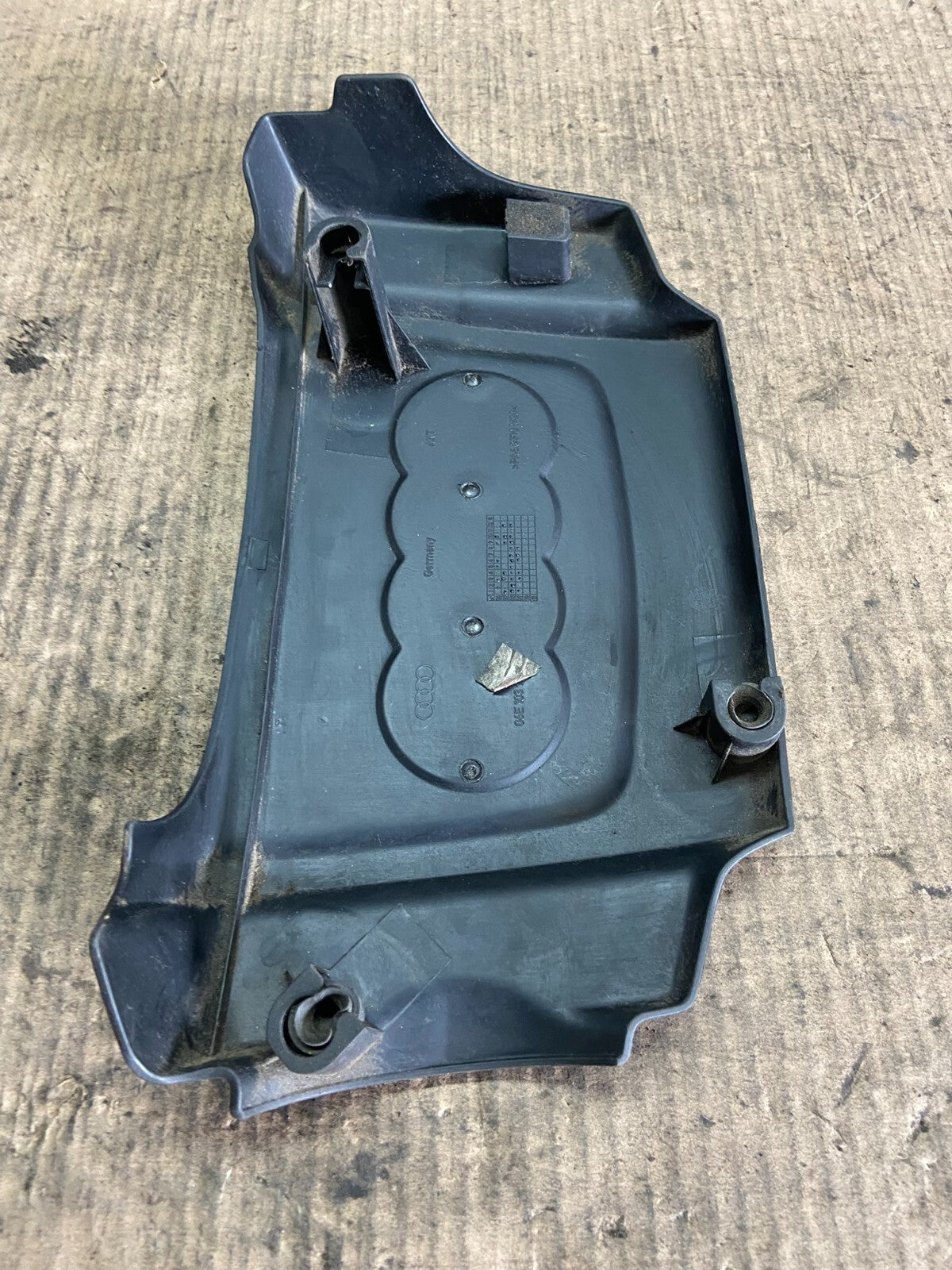 2009 2010 AUDI A6 Q5 Petrol Engine Black Cover Trim 06e103926g OEM o1038 DG7