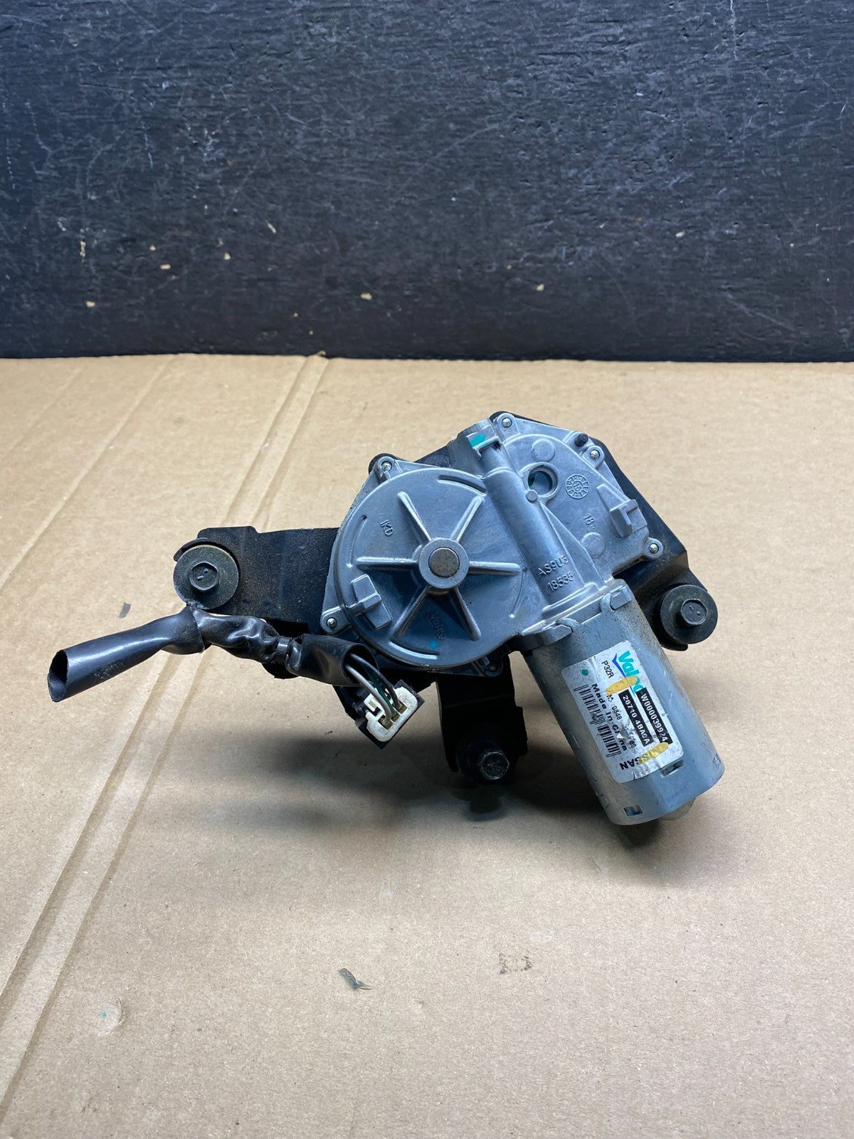 2017 to 2021 Nissan Rogue Rear Windshield Wiper Motor ag3694 DG4
