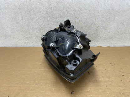 Halogen 2008 to 2014 Cadillac CTS Headlight Right Passenger Rh AH8530 DW8