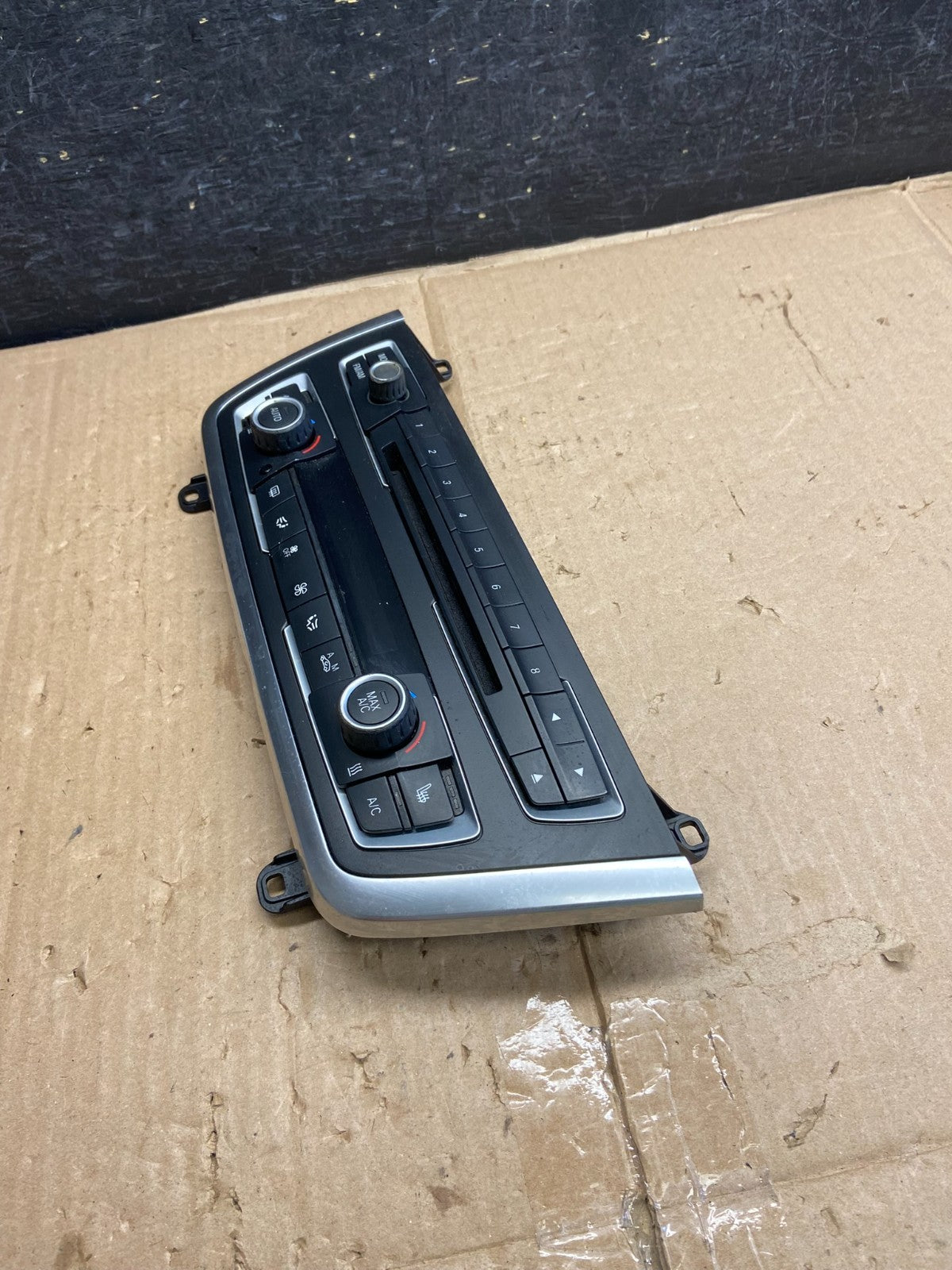 2012 - 2014 Bmw F30 320i 328i Radio Climate Control Panel ai2711 DG2