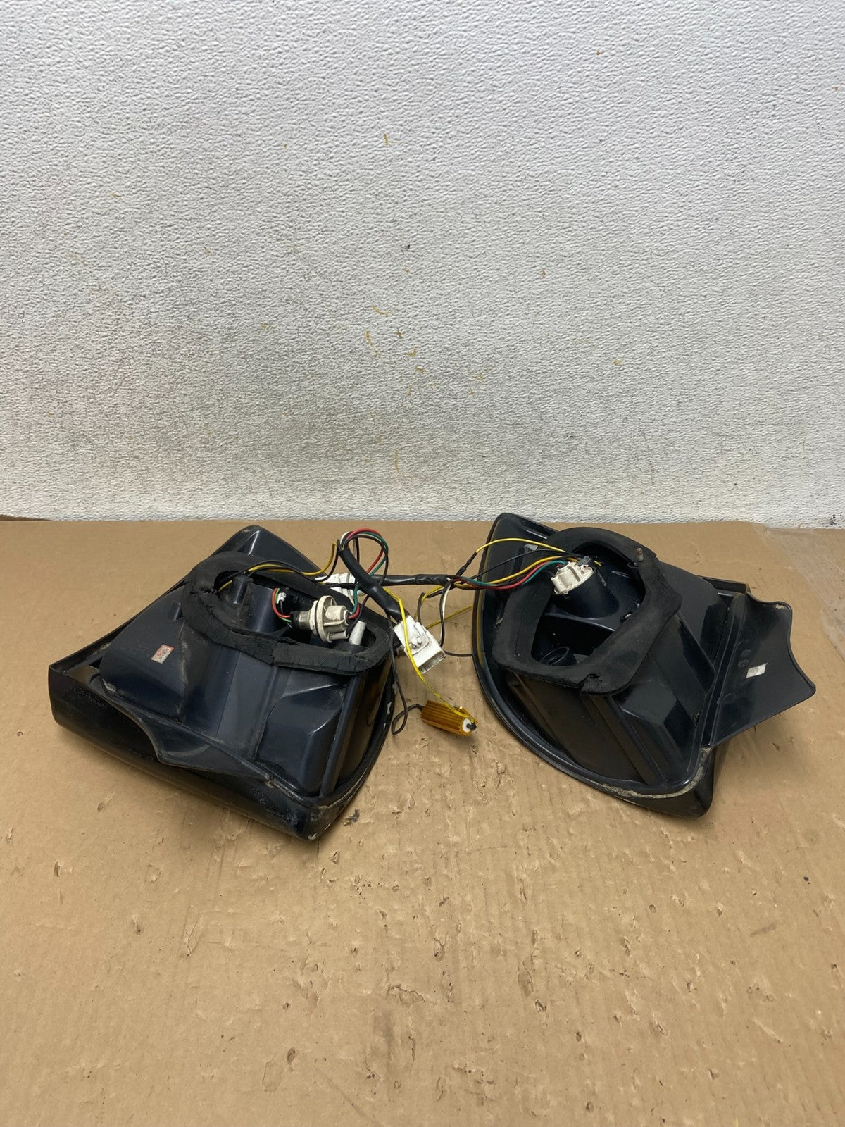 2000 to 2005 Toyota Celica Left+Right Set LED Black Tail lights ah2752 DG6