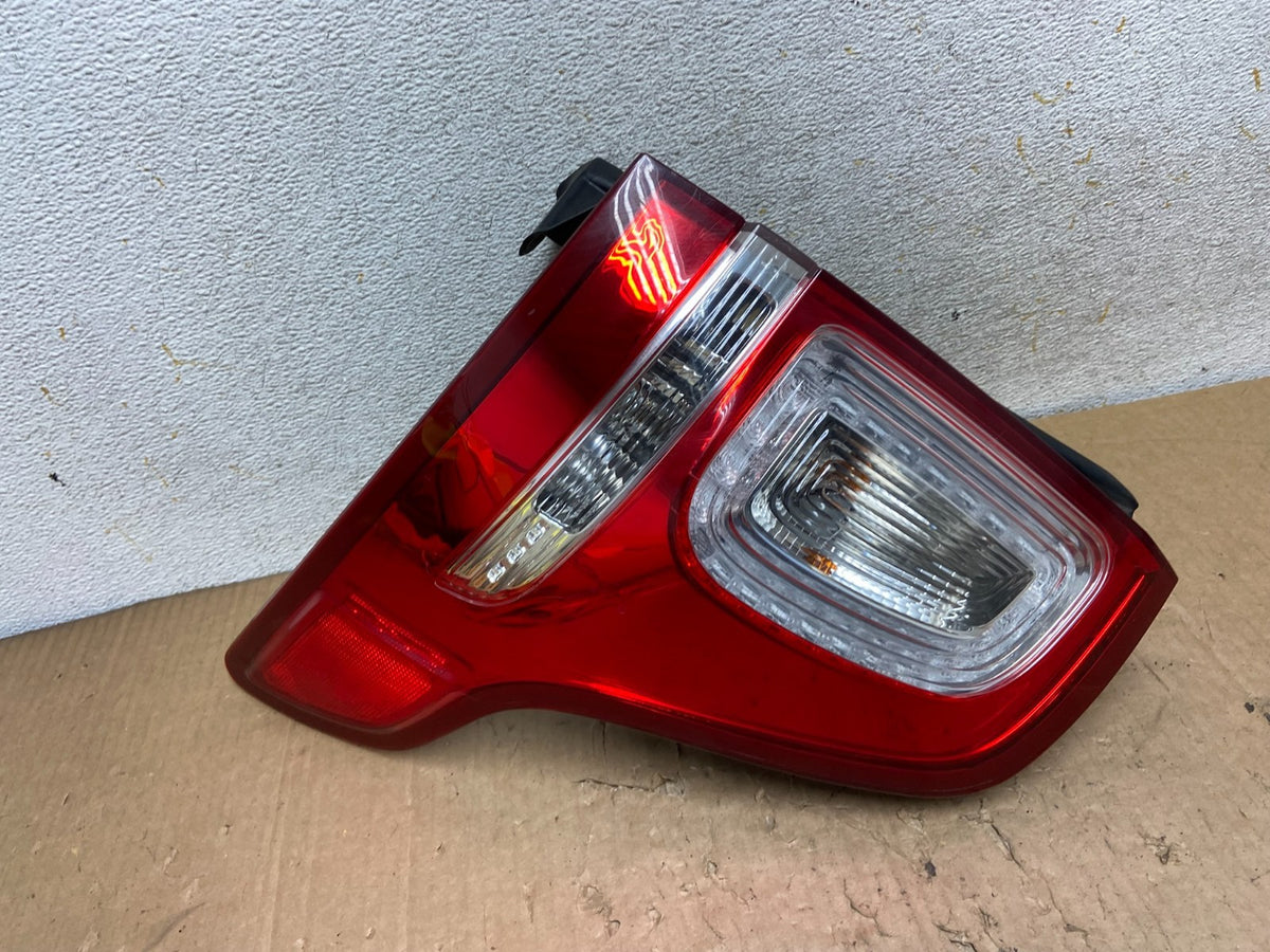 2011 2012 2013 2014 2015 Ford Explorer Left Driver LH Side Tail light AI9156 LK0