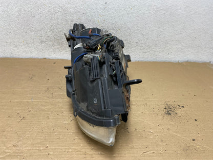 2011 to 2013 Infiniti M37 M56 Right Passenger Side HID Xenon Headlight AH2363 DW9