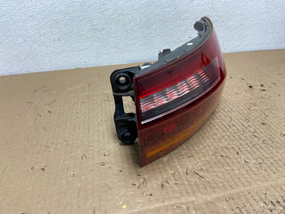 2019-2024 Volkswagen Jetta Right Passenger RH Side Tail Light OEM AC3978 LK2