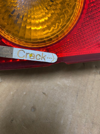 2003 to 2005 Toyota Corolla Right Passenger RH Side Tail Light Oem V4861 DW6