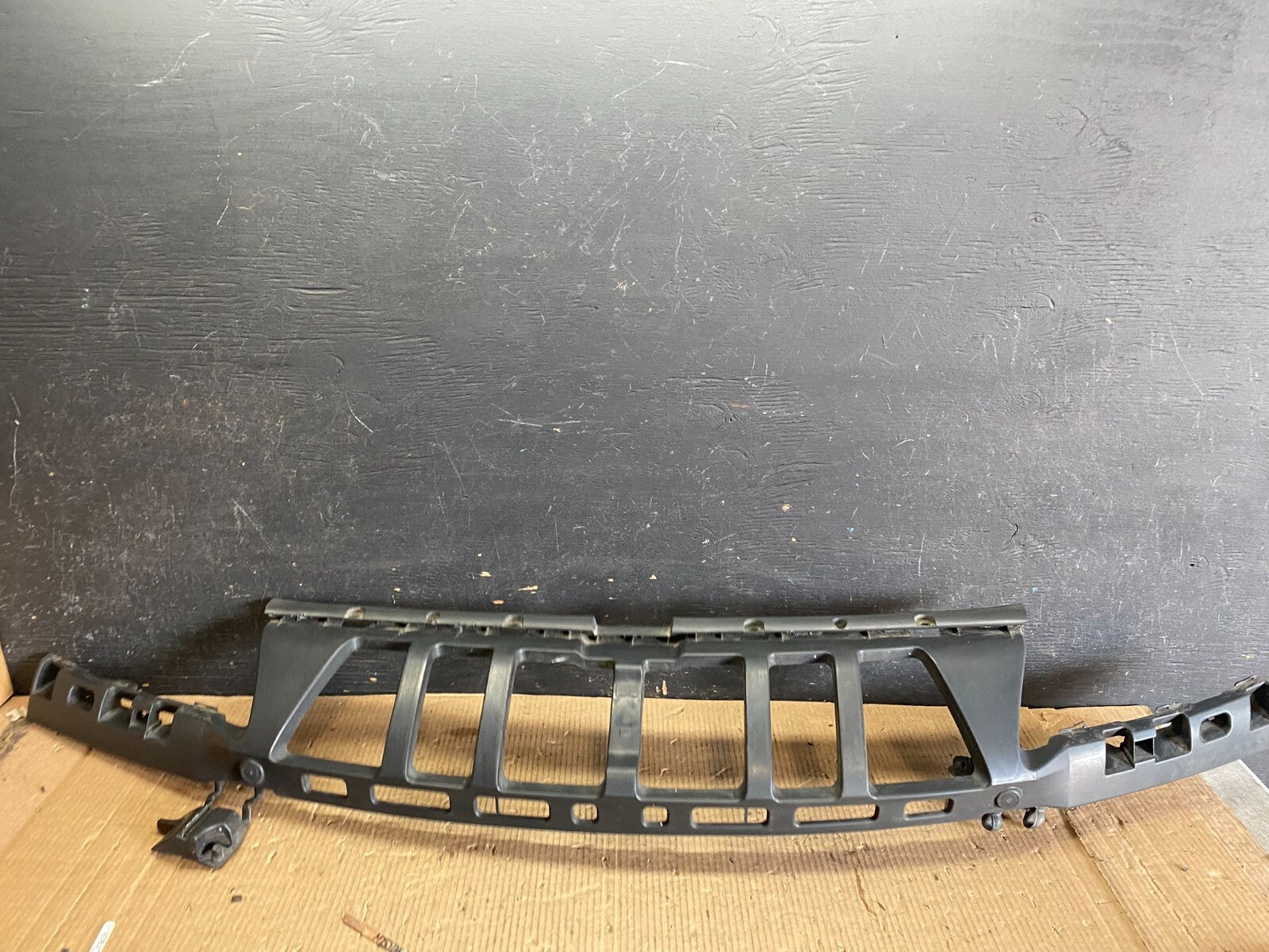 2008 to 2010 Porsche Cayenne Front Under Bumper Garnish 7L5853915 N8947 DG0