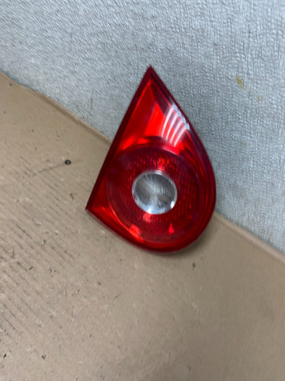 2006 - 2009 Volkswagen Golf Left Driver Lh Side Tail Light Inner Trunk AA9944 LK1