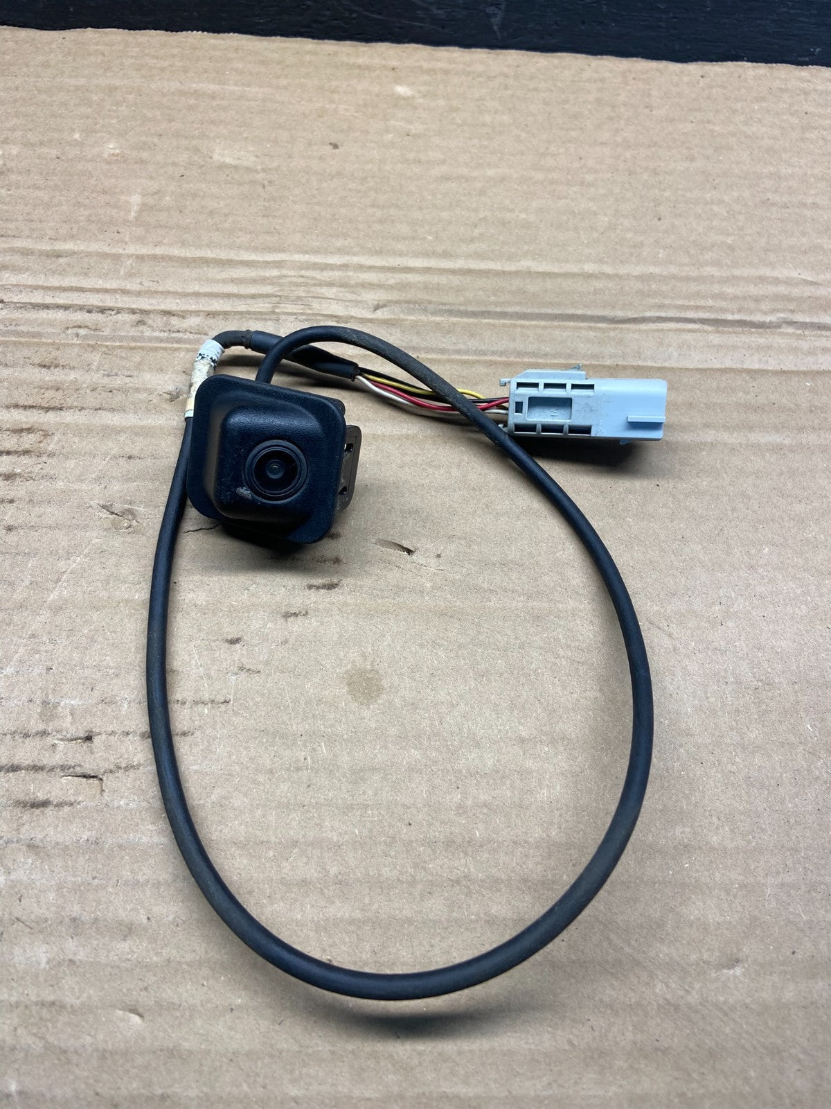2013-2017 Cadillac XTS Trunk Rear View Backup Camera AE4667 DG1