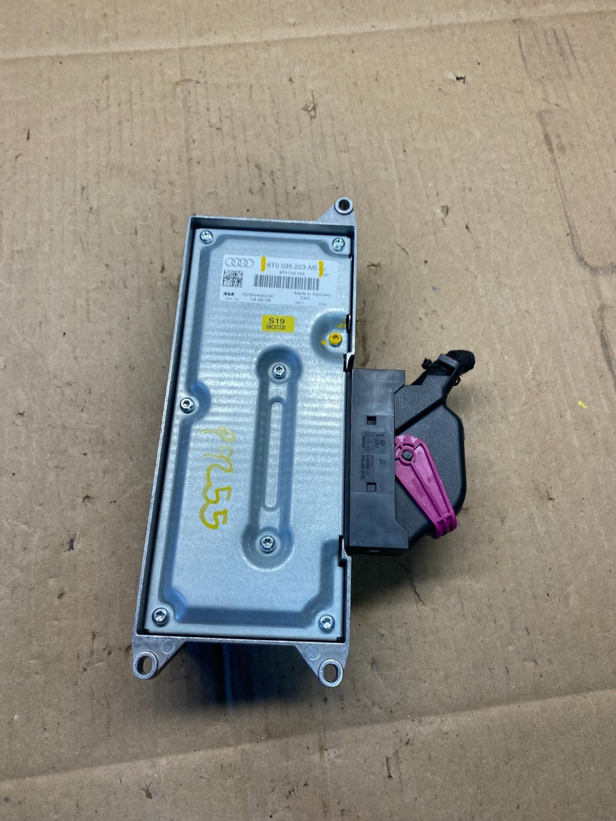 2008 to 2012 Audi A4 Radio Stereo Amplifier Amp OEM P9255 DG5