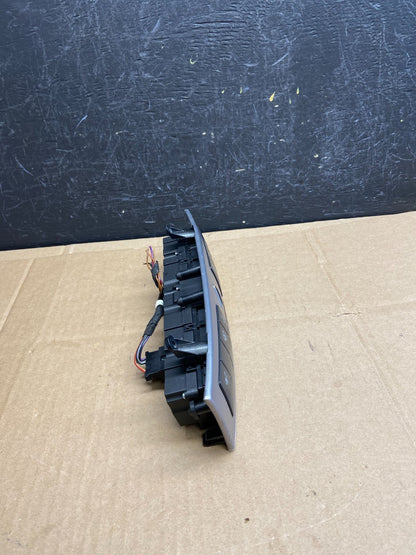 2005-2009 Mercedes W209 CLK350 CLK550 Door Lock ESP Hazard Control AD2079 DG1